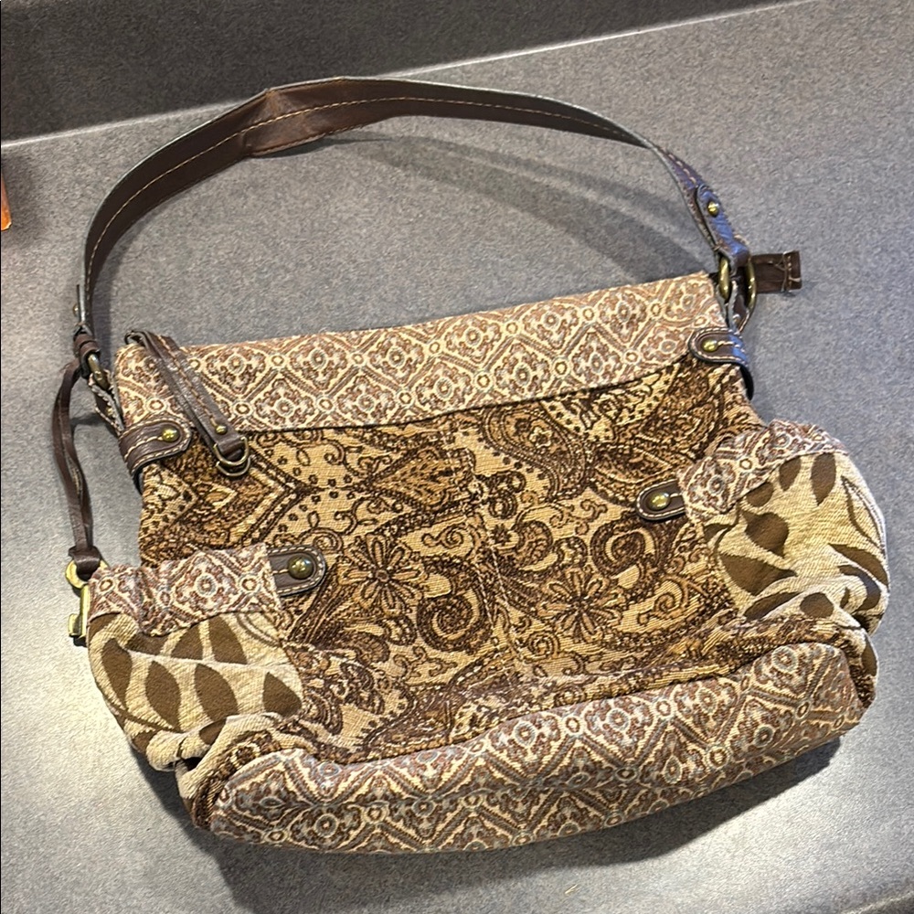 Fossil Brown and Tan Hobo Bag with Intricate Design